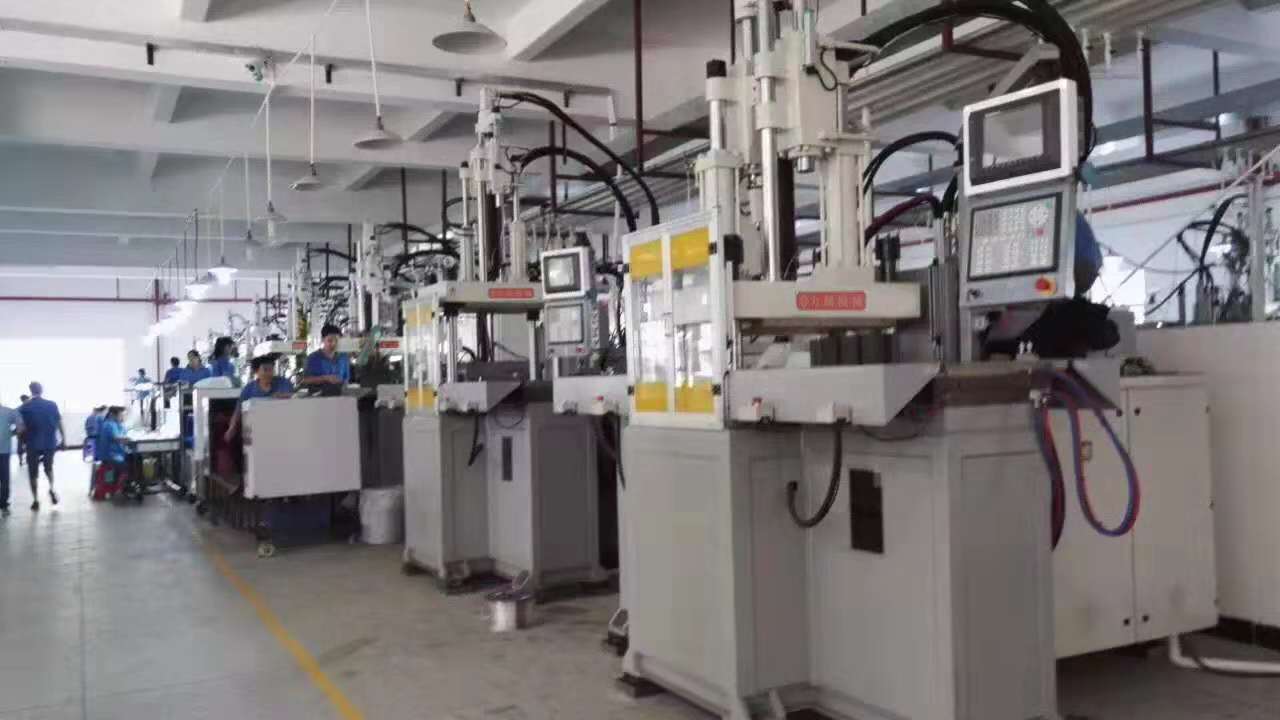注塑機(jī)料管組的三小件為什么容易損壞？